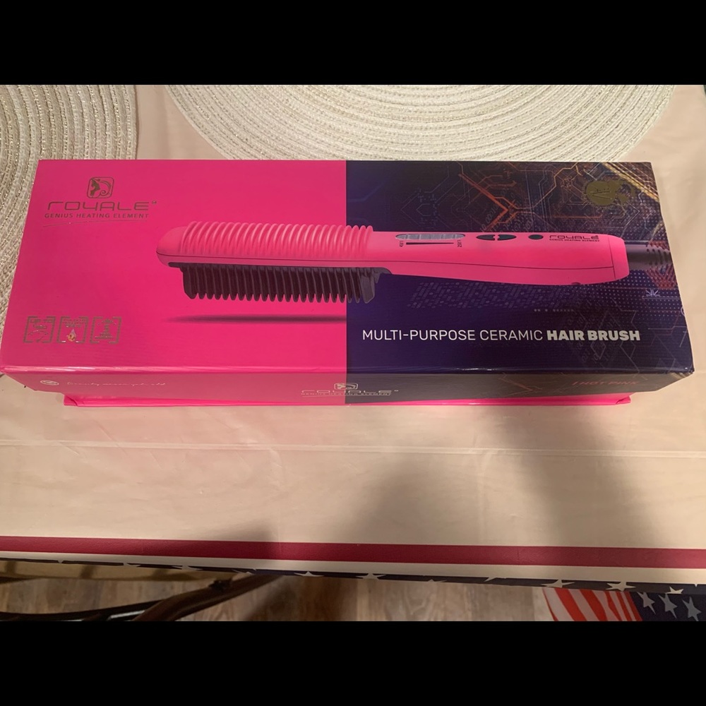 BRAND NEW ROYALE CERAMIC HAIR BRUSH